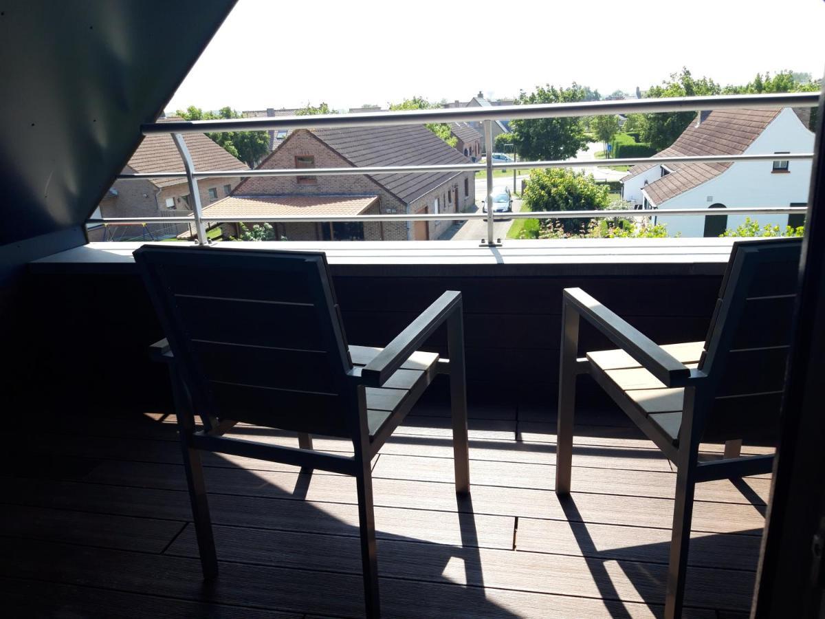 Duplex Met Zwembad Neoportus Apartment Нюпорт Екстериор снимка